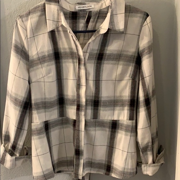 Heartloon button up long sleeve with tie back - Picture 2 of 8